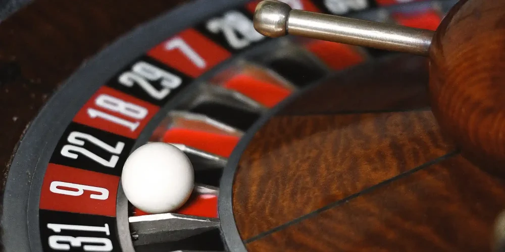 Are There Low Volatility Slots with Big Jackpots